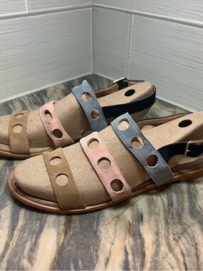 KENSIE Maddie Multicolor Strappy Flat Ankle Suede Pastel Strap Sandals 9.5